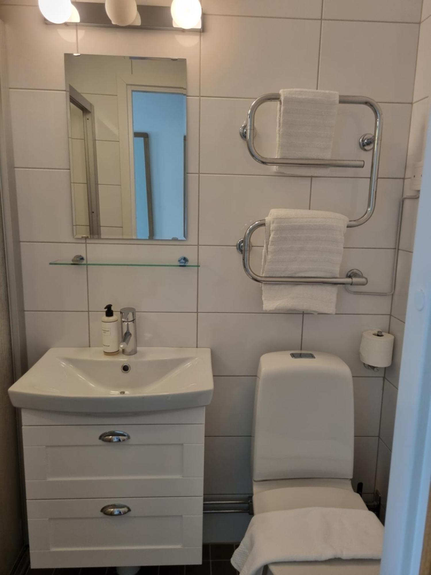 Mjoelby Stadshotell エクステリア 写真